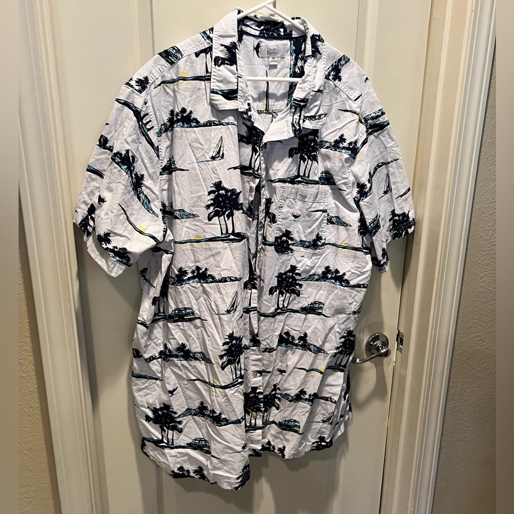 Men’s big and tall Hawaiian shirt